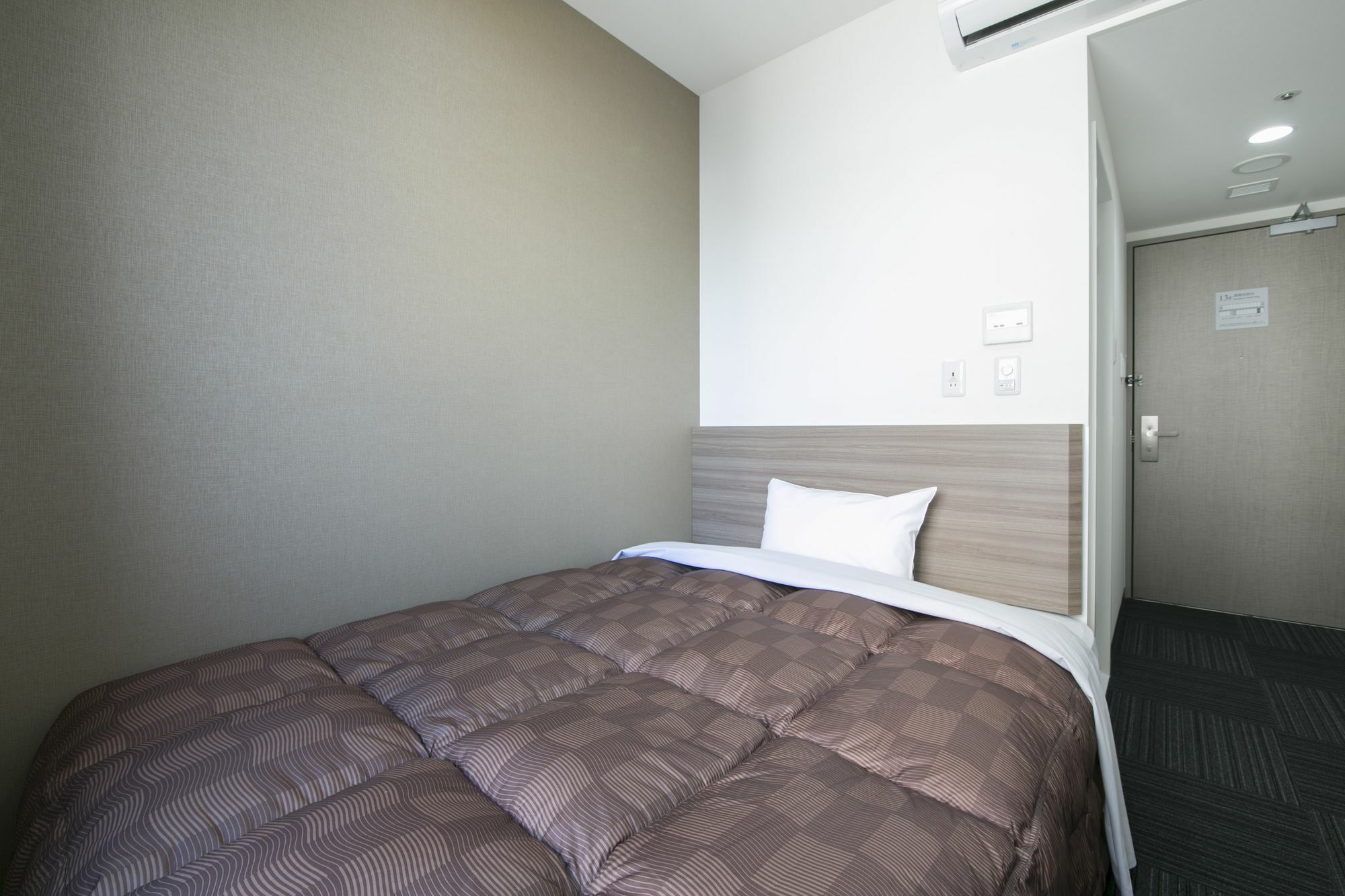 Washington R&B Hotel Shin Osaka Kitaguchi Екстериор снимка
